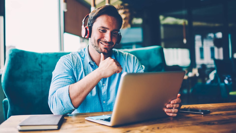 Ufficio diffuso mantenendo l'engagement aziendale con eFM: consigli e applicazioni